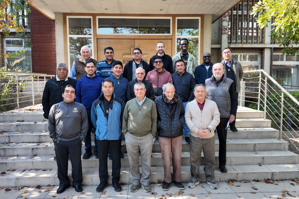 Jornada de Religiosos de la Congregación de Santa Cruz en Chile